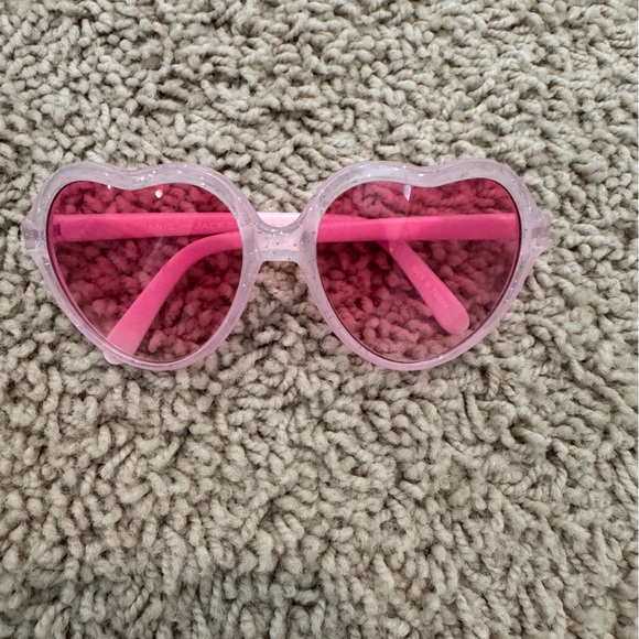 12-18 months Janie and Jack heart shirt and heart glasses - Picture 3 of 5